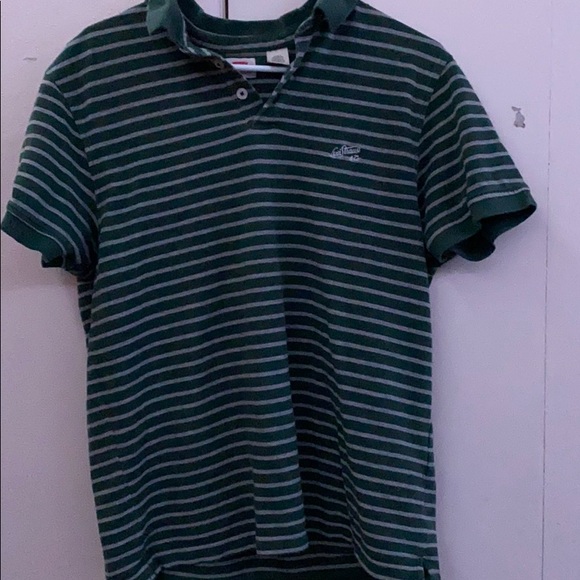 Green Levi’s top - Picture 1 of 1